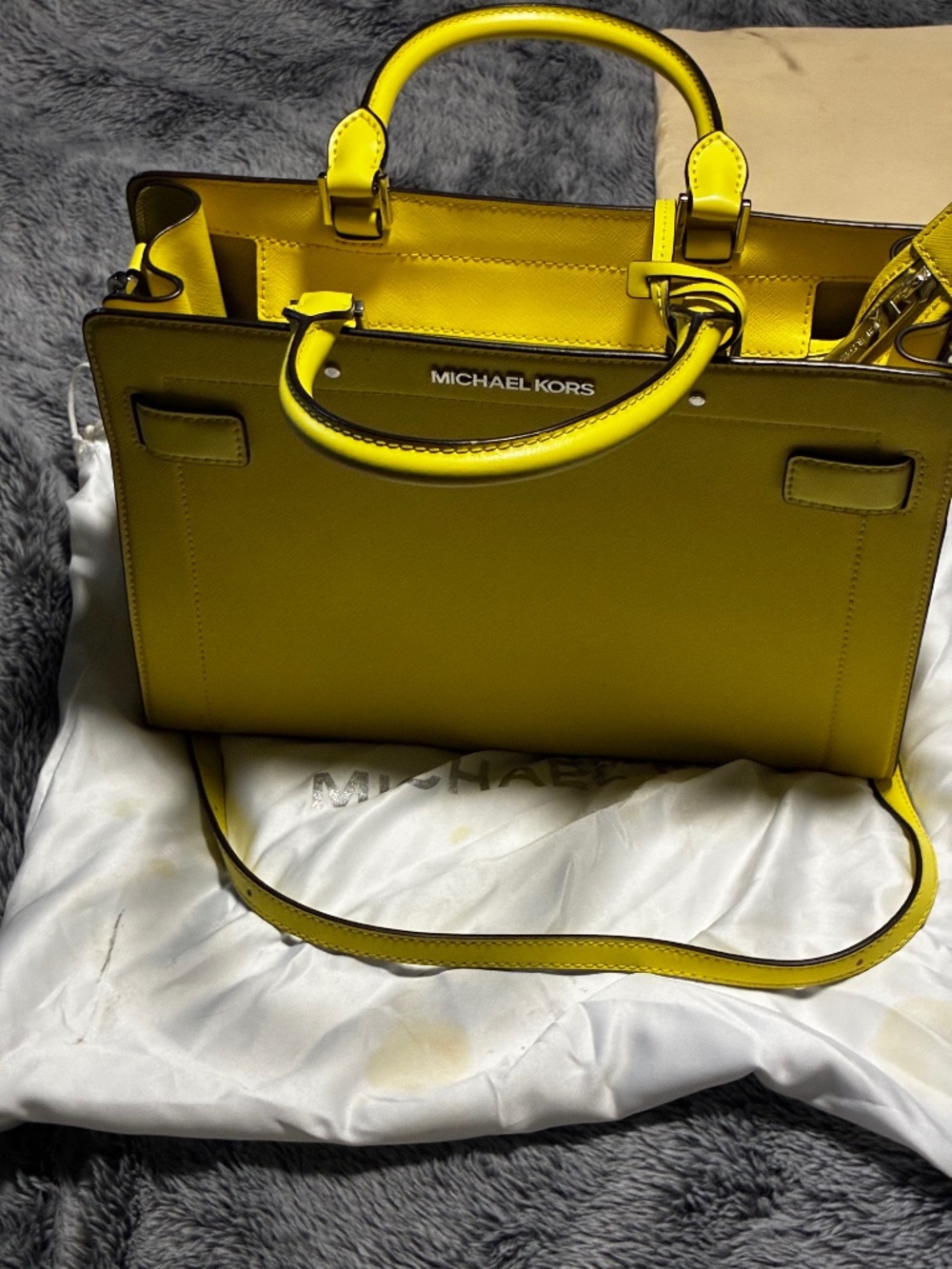 Micheal kore hand bag